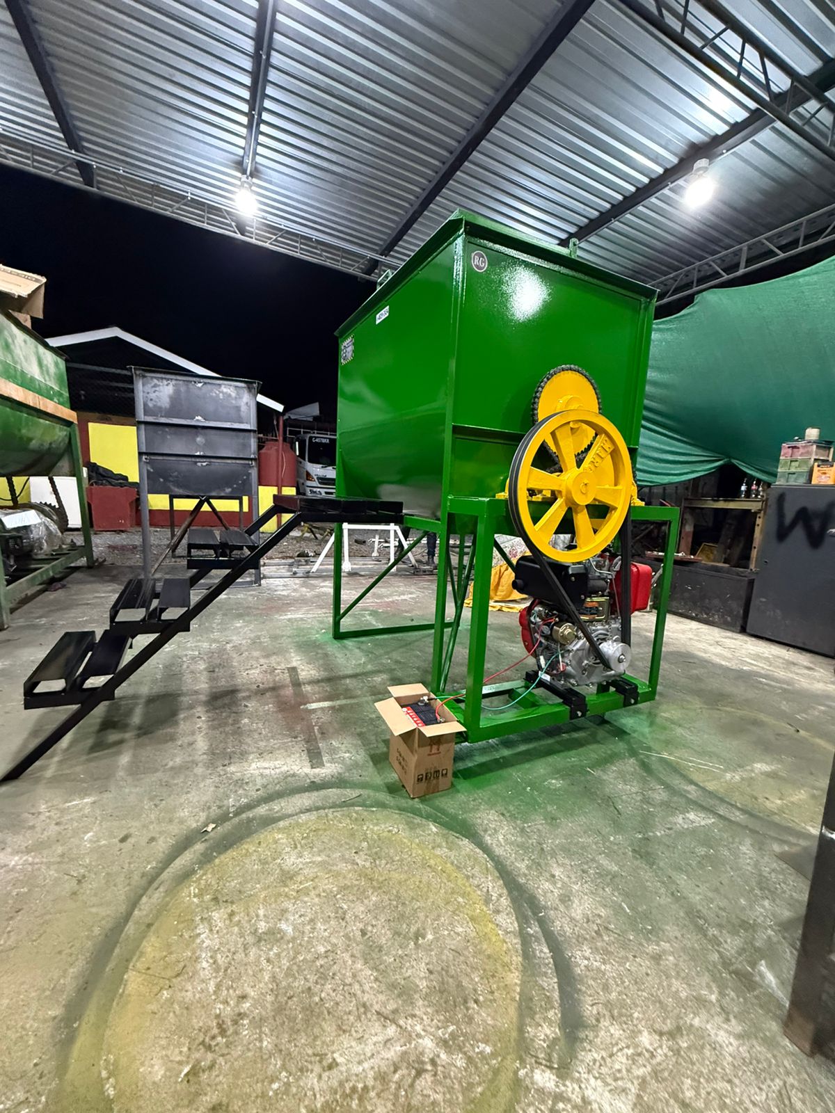 Mezcladora Industrial con Motor